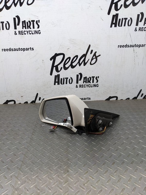 Driver Left Side View Mirror Power Coupe Fits 12-15 CTS 1056204