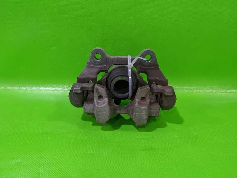 08-15 MERCEDES BENZ C350 PASSENGER RIGHT REAR BRAKE CALIPER OEM 3991-137