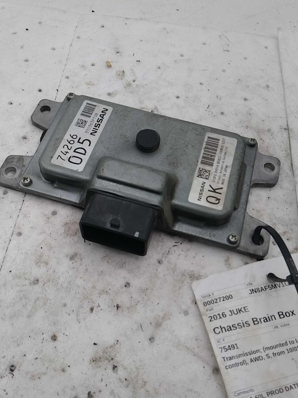 2016 Nissan JUKE Automatic Transmission Shift Control Module OEM Black 121K