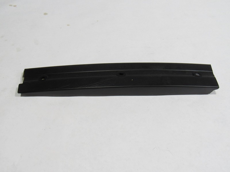 10-20 Bentley Mulsanne 2012 Rear Right Passenger Door Window Glass Channel @1