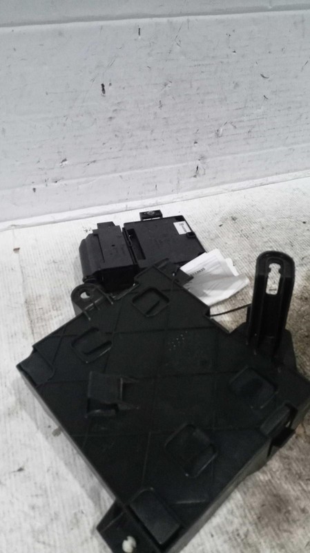 2012 Audi A4 Body Control Module OEM Black 2.0L 212K Miles NJ25-19554-482342