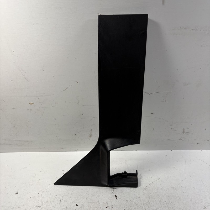 03-11 Honda Element Right Center Pillar Molding Black 75600-SCV-A01ZA OEM