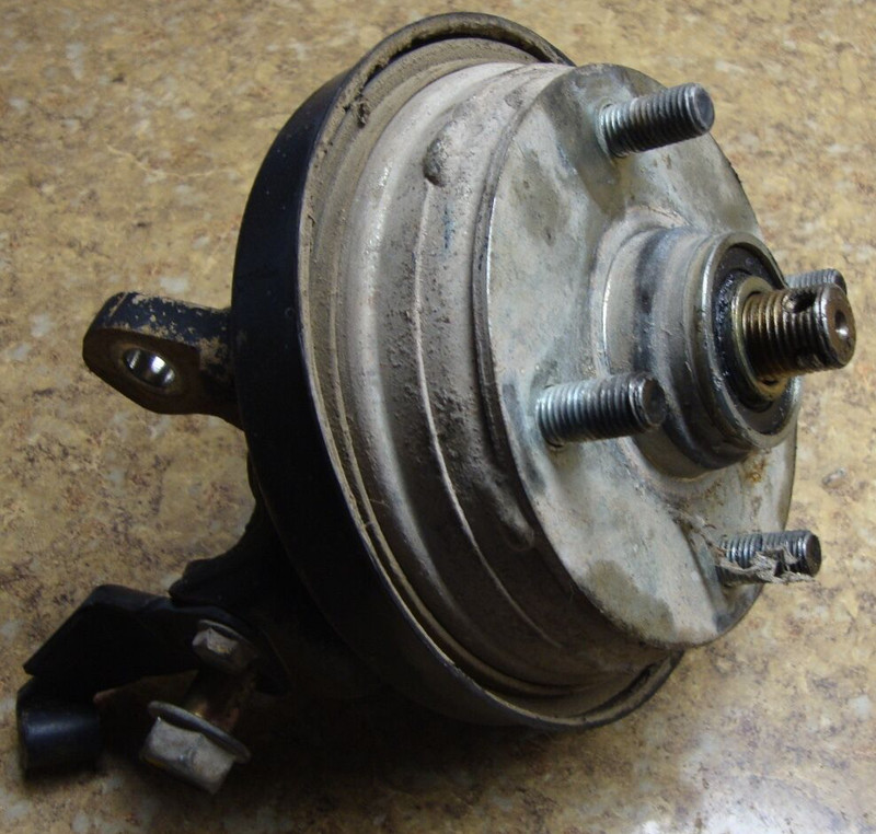 1997 Honda TRX90 TRX 90 Left Front Drum Brake Spindle Cover Wheel Lug H12