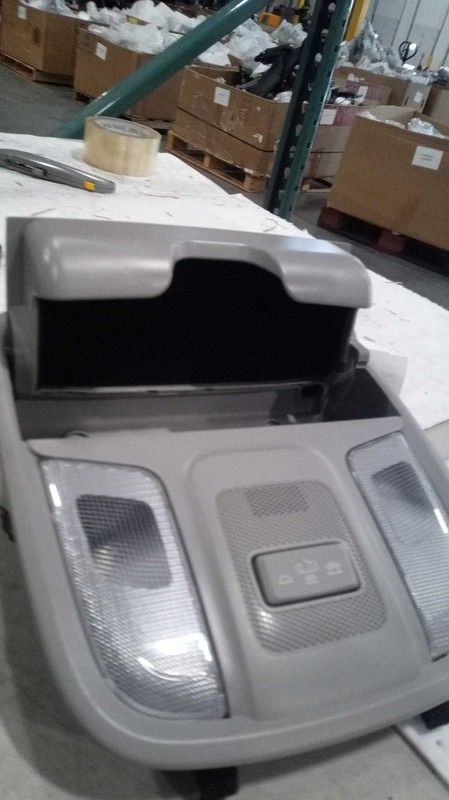 2020 KIA Sportage Center Console Blue OEM Used 6 Month Warranty 62000 Miles
