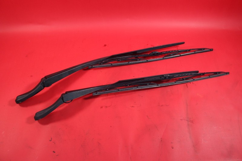93-97 Camaro Z28 Firebird Trans Am Windshield Wiper Arm Set 22155456 22155457