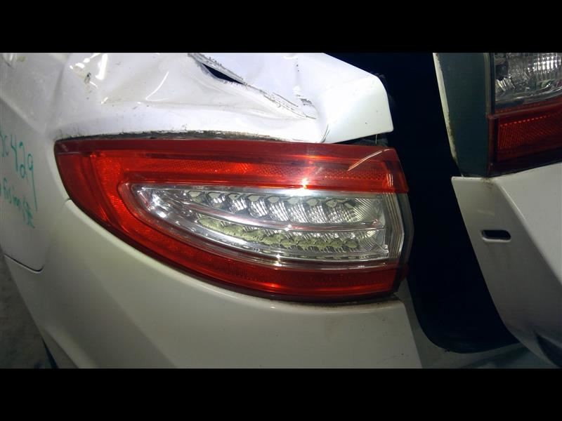 Driver Tail Light Quarter Panel Mounted LED Hybrid SE Fits 13-16 FUSION 1209641