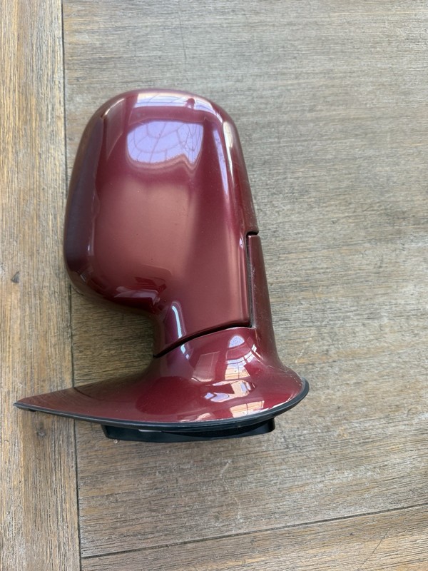 2001-2004 Hyundai Santa Fe Driver Side View Power Door Mirror Red OEM A01B27040