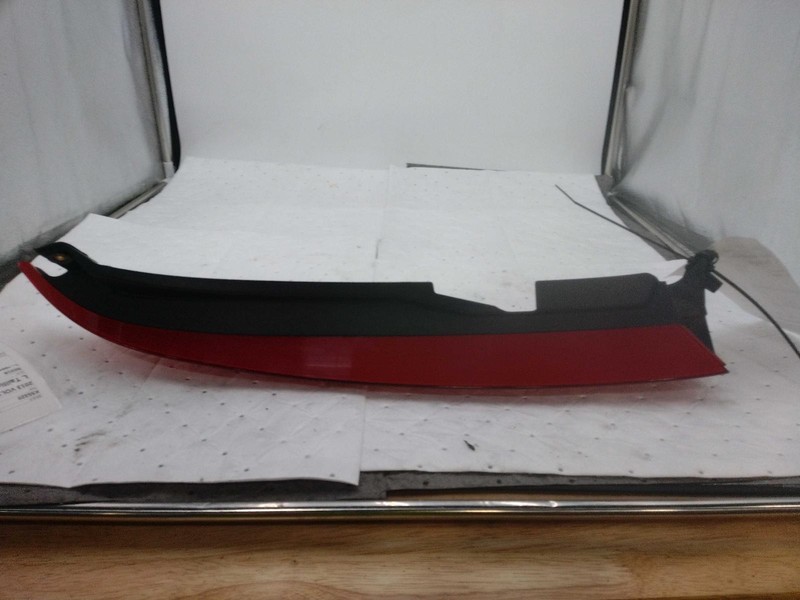 Used Left Tail Light Assembly fits: 2013 Volvo XC90 L. upper Left Grade B