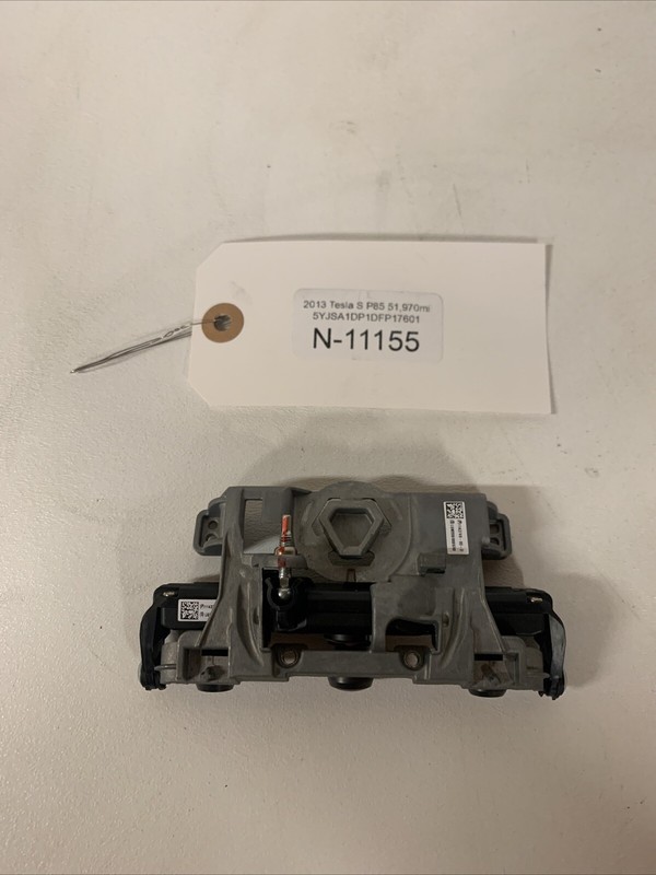 Tesla Model 3 Front Windshield Triple Camera 1143746-00-D 11155 B61