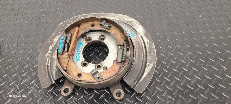 2002-2006 Dodge Ram Rear Backing/Parking Brake Plate Assembly OEM 68307056AA