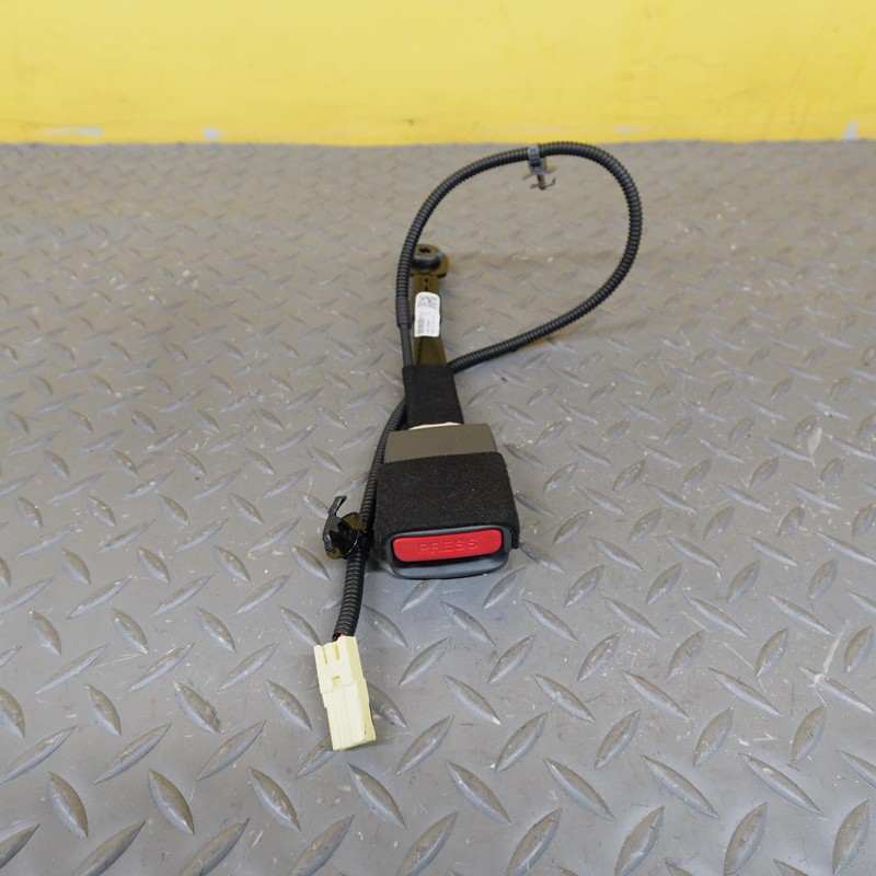 2024-2025 HYUNDAI SANTA FE FRONT RIGHT SIDE SEATBELT SEAT BELT BUCKLE OEM