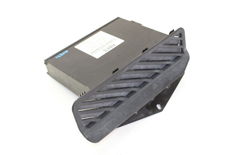 99-00 Porsche 911 Carrera 4 Radio Amplifier 99664531300