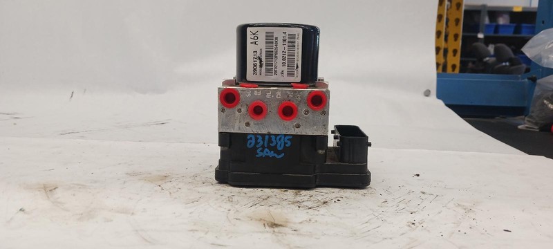 17-'19 BUICK CASCADA ABS pump module assembly OEM Guaranteed!
