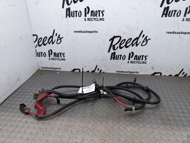 2014 Chevy Chevrolet GMC Tahoe Yukon Suburban OEM Battery Cables Harness 1177884