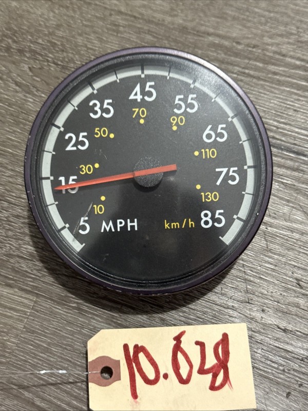 FREIGHTLINER120 Speedometer P/N2246507000
