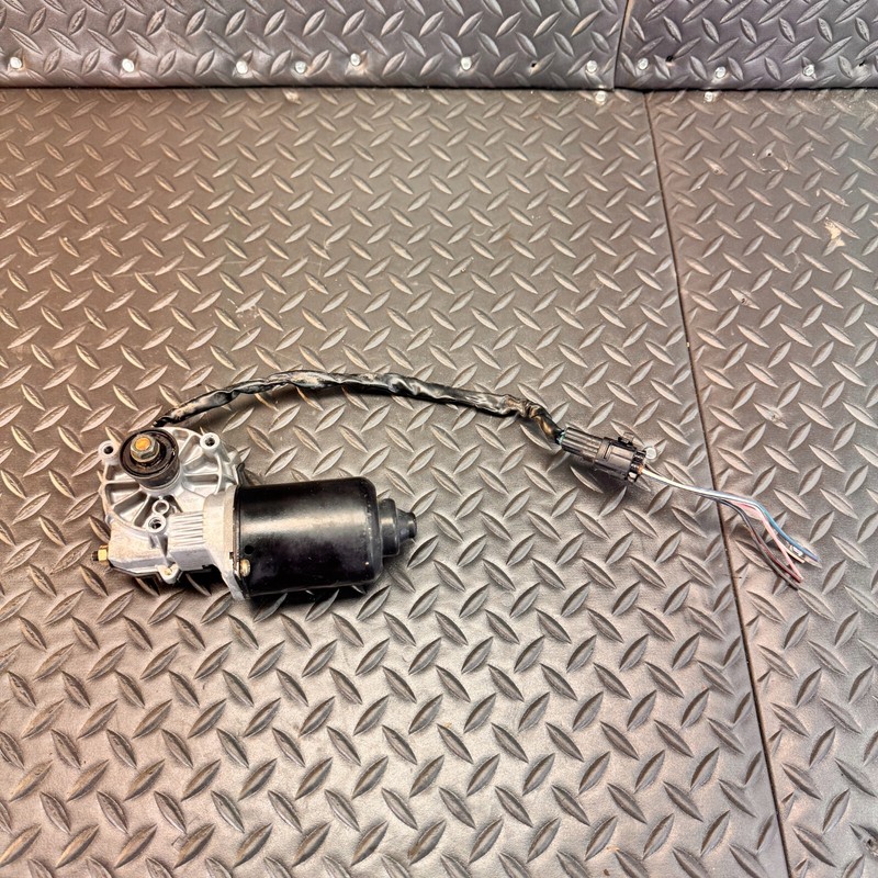 01-06 LEXUS LS430 FRONT WINDSHIELD WASHER WIPER TRANSMISSION ARM MOTOR OEM