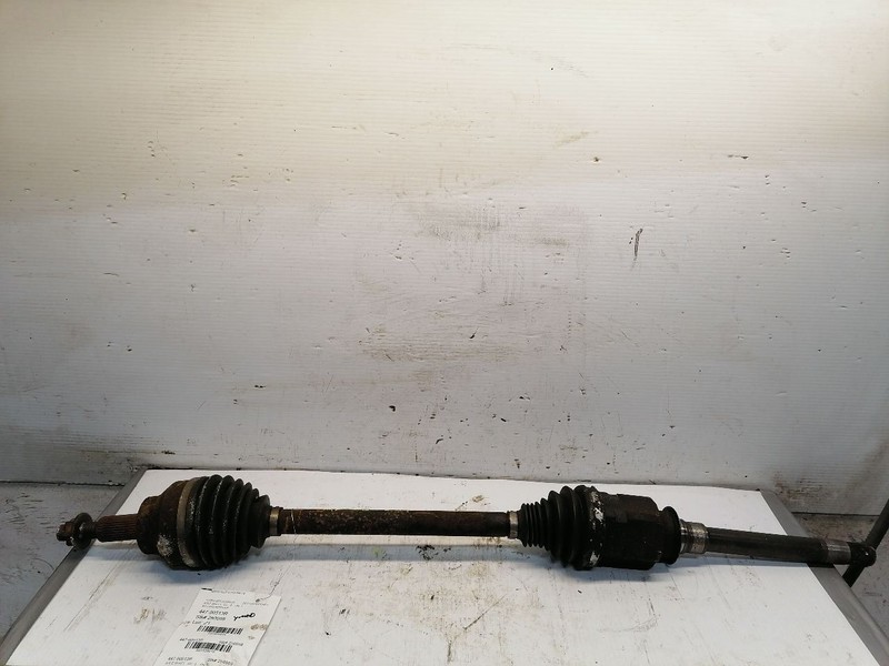 Passenger Right Axle Shaft Front Axle 5.7L Fits 11-23 DURANGO 1539016