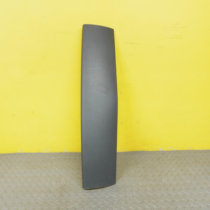 2024-2025 HYUNDAI SANTA FE REAR LIFTGATE UPPER TRIM COVER PANEL OEM 81720R6000