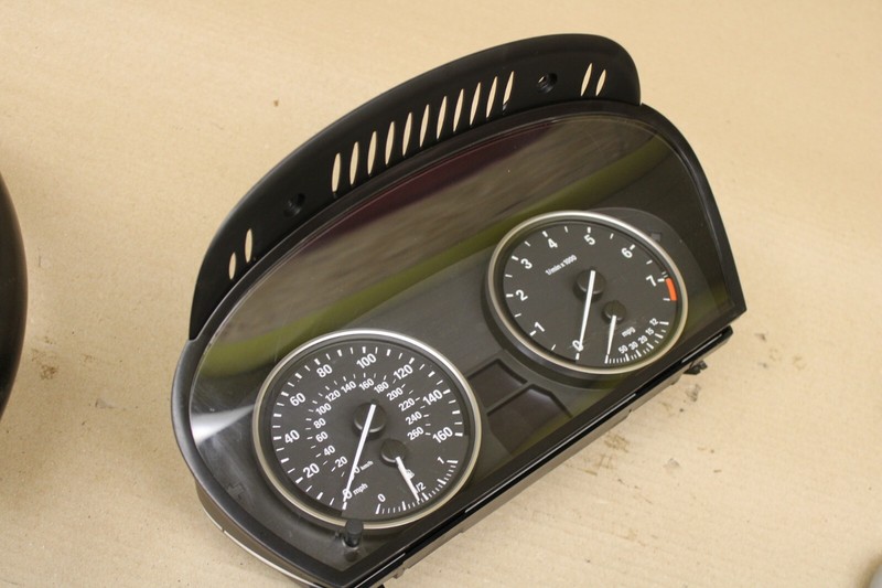 2008-2010 BMW LCI E60 E61 528 535 550 Speedometer Instrument Cluster Gauge OEM