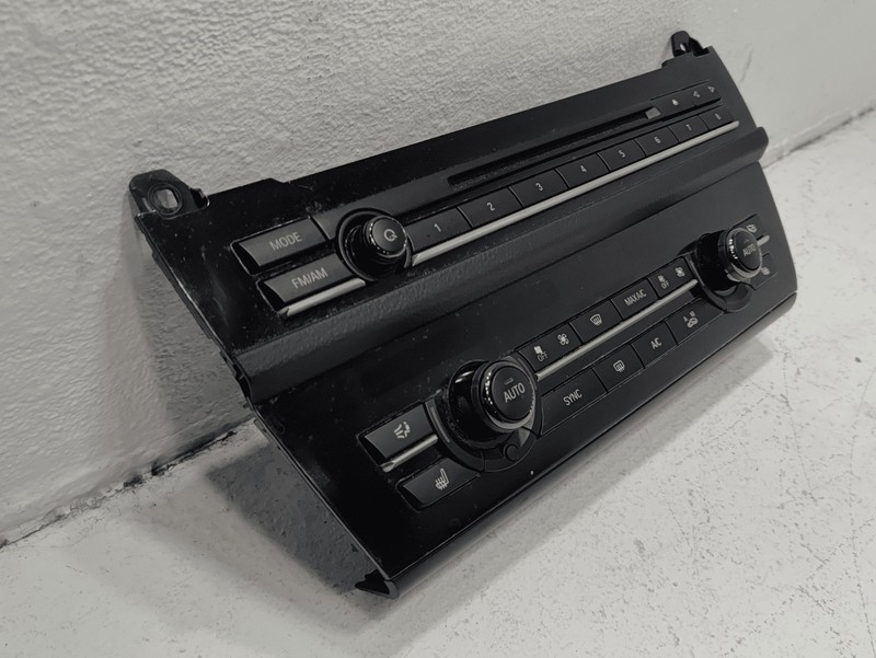 2011-2016 BMW 550i xDrive 550i Dashboard A/C Climate Switch Panel OEM