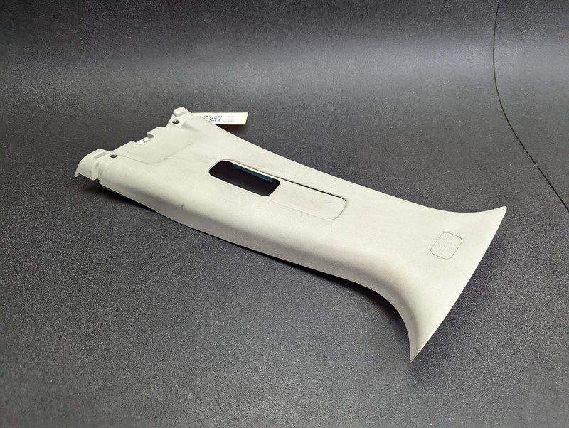 Center Left B Pillar Upper Trim Panel 2021 Nissan Kicks 76914-5RL0B 2020 2022