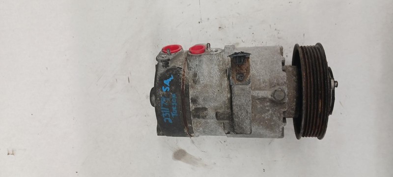 2018 HYUNDAI TUCSON AC Compressor 2.0L 87k miles OEM 18