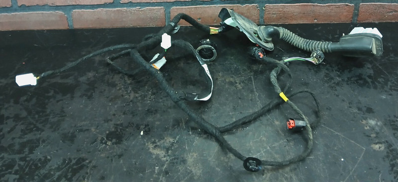 16-17 Jeep Grand Cherokee Rear Passenger RH Side Door Wiring Harness 68251721ac