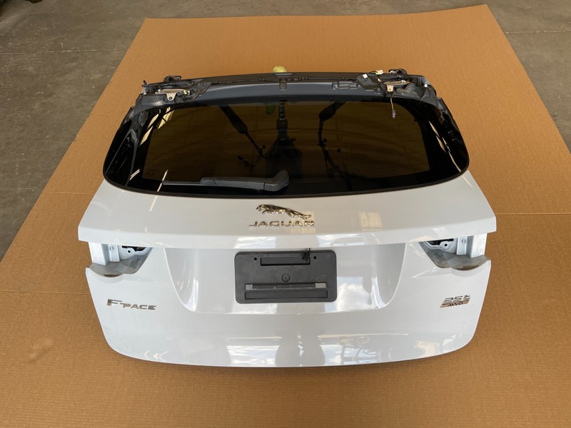 17 18 19 20 Jaguar F-Pace Rear Trunk Lid Hatch Tailgate Liftgate White 1559 OEM