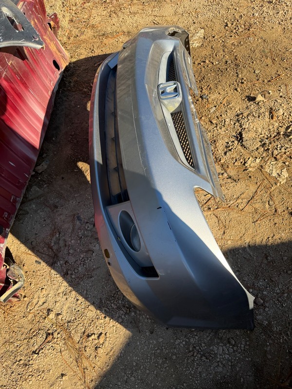 07 08 HONDA FIT SPORT OEM GRAY FRONT BUMPER COVERW/ FOG LIGHTS