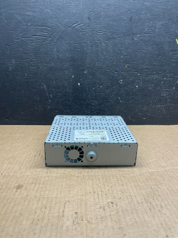 2014 to 2015 Mercedes W222 S550 Sirius Satellite Radio Receiver M4281 DG