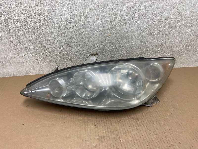 2005 to 2006 Toyota Camry Left Driver LH Halogen Headlight AB5996 DW