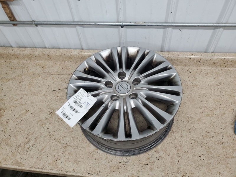 Wheel 17x6-1/2 Aluminum 20 Spoke Painted Fits 11-16 TOWN & COUNTRY 307397