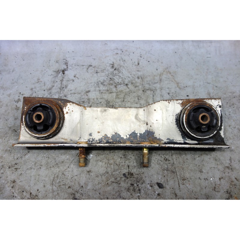 1967-1975 BMW 114 1602 2002 tii Rear Differential Support Bracket USED OEM