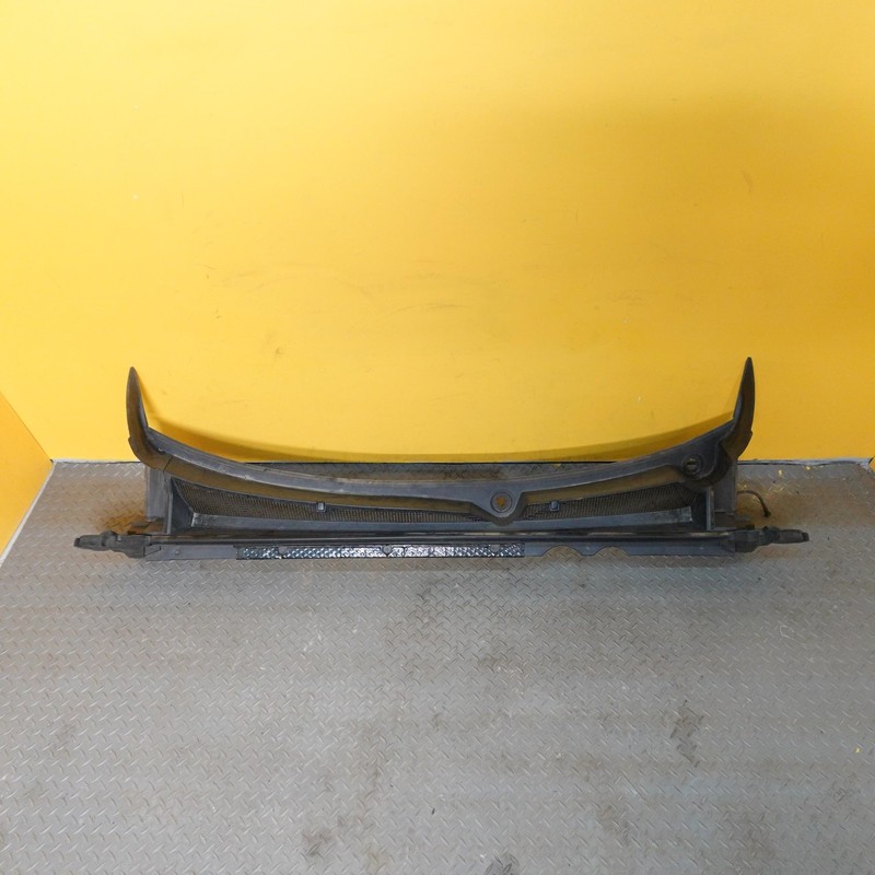 2021-2024 BUICK ENVISION FRONT WINDSHIELD WIPER COWL PANEL COVER GRILLE 85165205