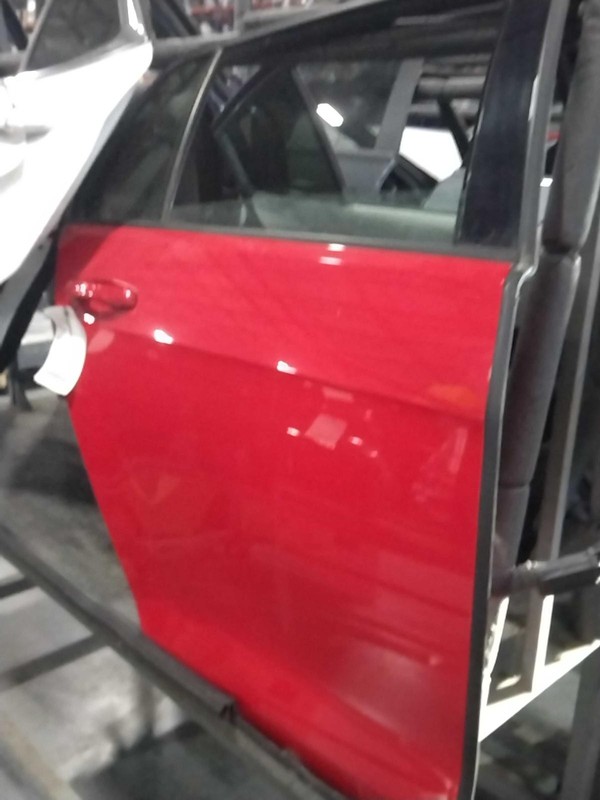 2016 Volkswagen Golf Rear Right Door Red 505832 Used 104k Miles