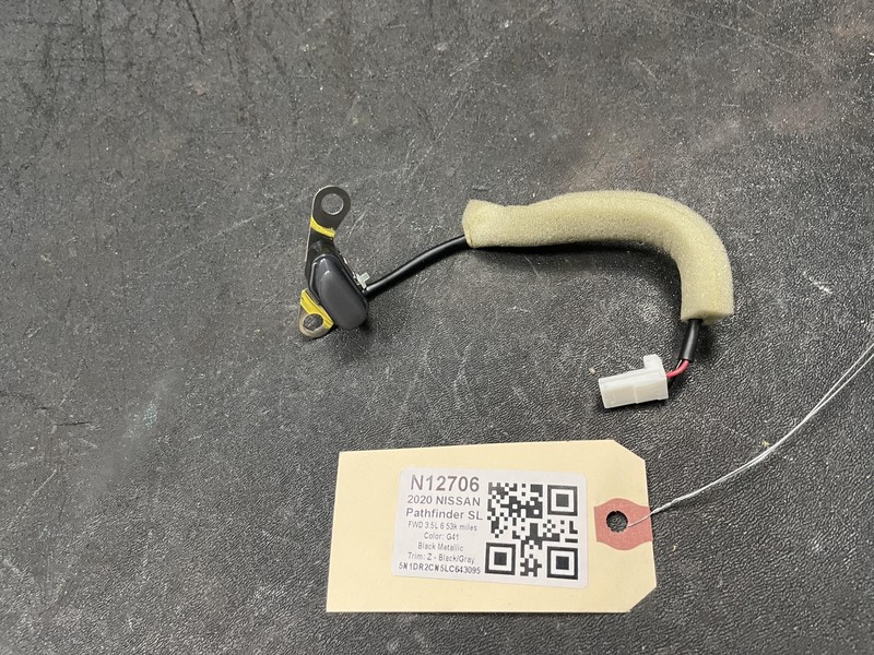 Front Left Door SOW Lamp Sensor 2020 Nissan Pathfinder 26675-1LA0A 2014 - 2019