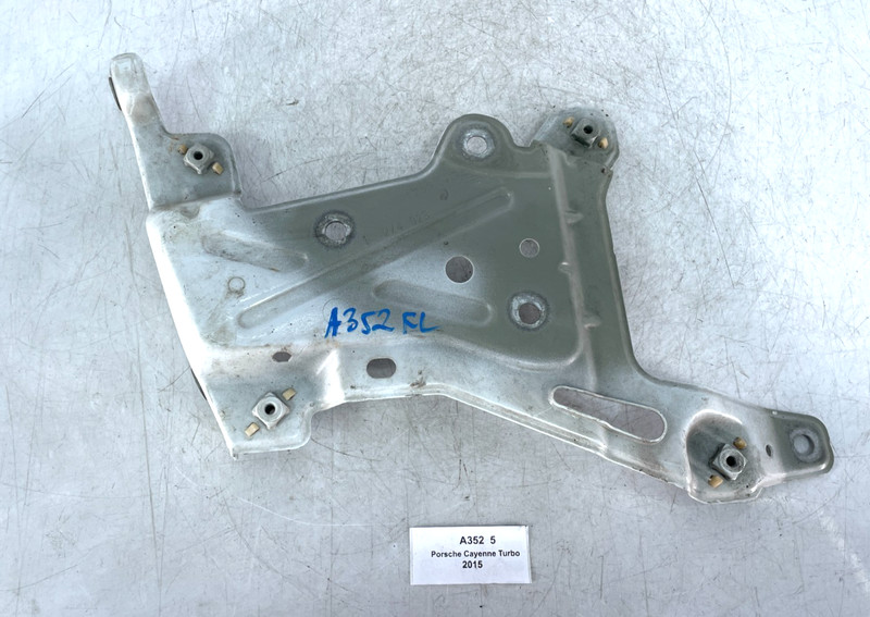✅ 15-18 OEM Porsche Cayenne Turbo 958 Front Left Headlight Support Mount Bracket