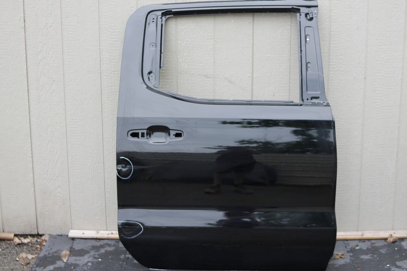 2019-2021 Chevrolet Silverado 1500 Rear Right Door Shell Oem