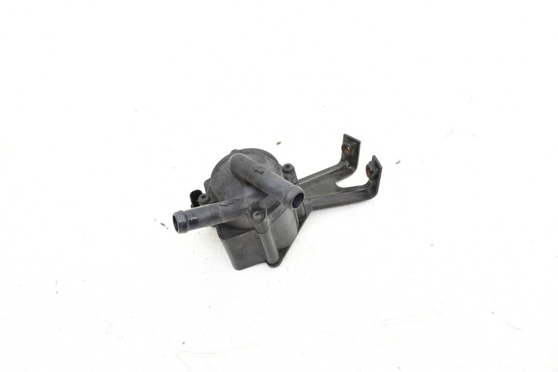 2011 BMW F01 750i 4.4L N63 TWIN TURBO SECONDARY AUXILIARY WATER PUMP OEM KW71