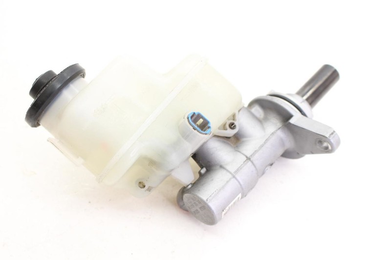 09-23 TACOMA Brake Master Cylinder with Vacuum Boost