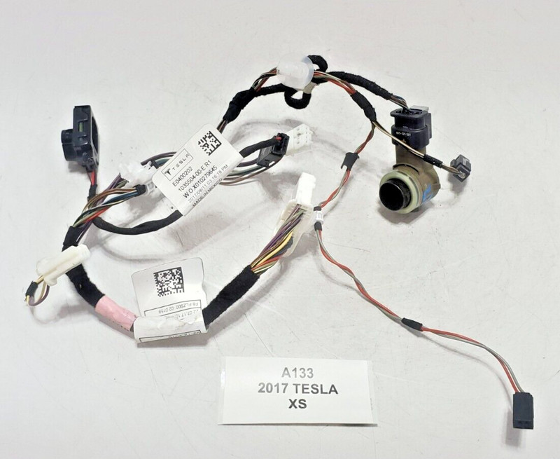 ✅ 16-20 OEM Tesla Model X Rear Left Driver Side Falcon Door Harness W/ Sensor