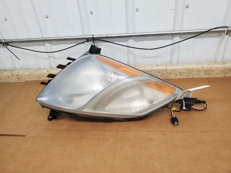 Passenger Right Headlight With Xenon HID Fits 06-09 PRIUS 291375