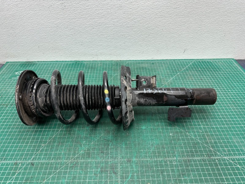 11-18 Volvo S60 FRONT LEFT DRIVER SIDE SHOCK ABSORBER STRUT W SPRING OEM