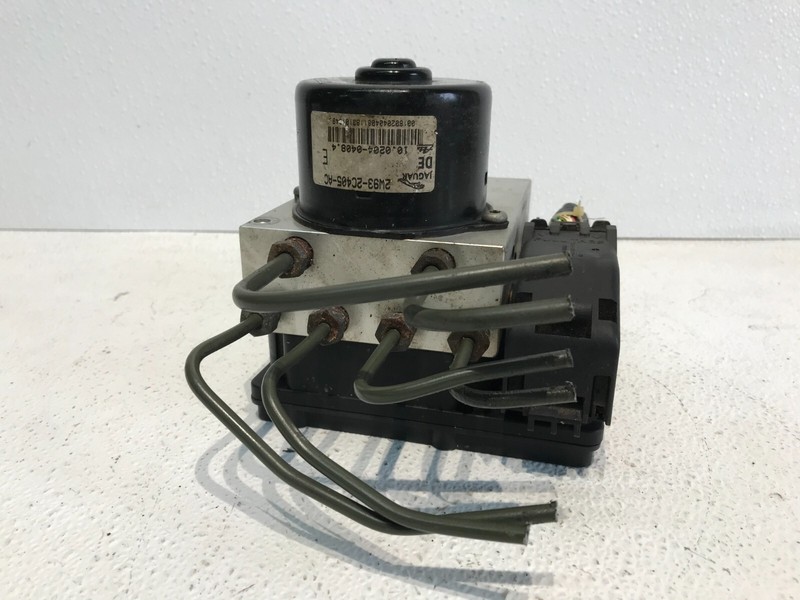 2003 Jaguar S-Type ABS Anti-Lock Brake Pump Module Assembly OEM