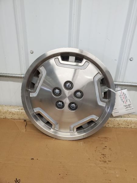 Wheel Cover HubCap 15" Wheel Fits 87-88 LANCER (DODGE) 284659