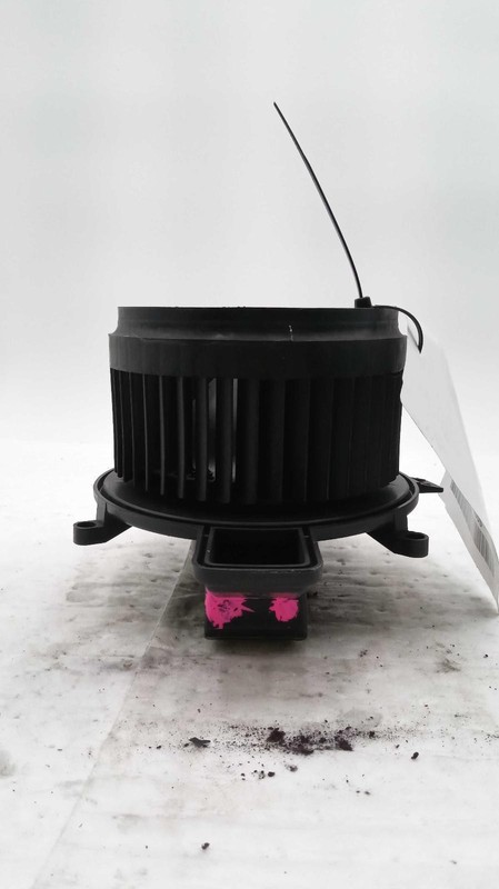 2013 Hyundai Santa Fe HVAC Blower Motor OEM 97113B8000 Used 111K Miles Black