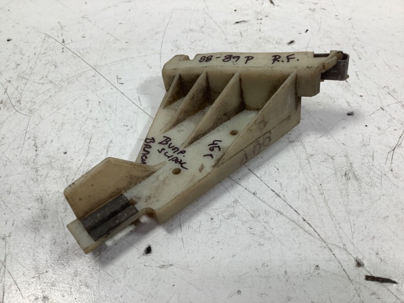 88-89 Honda Prelude Right Front Bumper Corner Slider Clip 71191-SF1-003 OEM