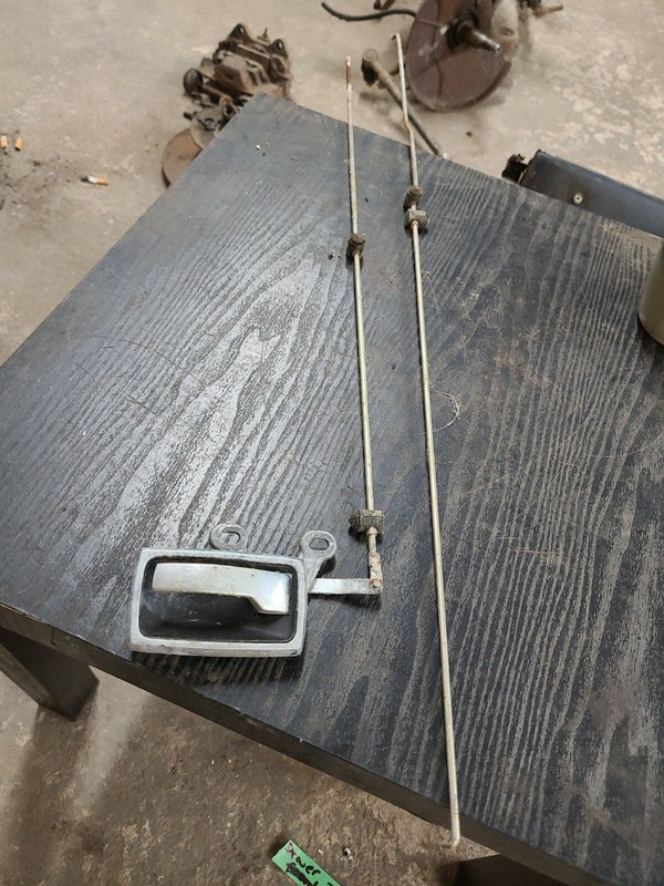 1966 MERCEDES-BENZ 250S REAR LEFT DOOR INTERIOR DOOR HANDLE OPEN