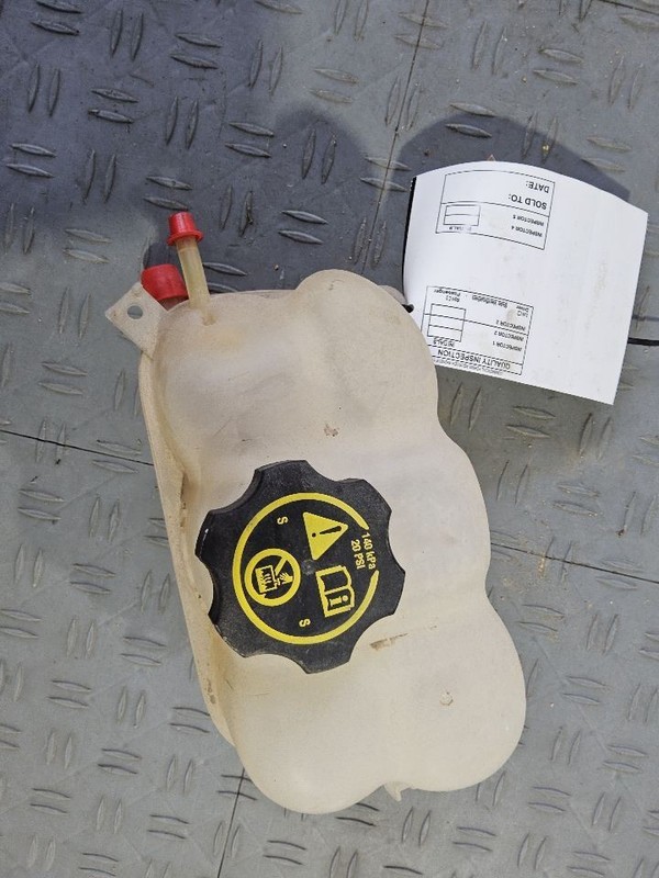 Coolant Reservoir Fits 18-24 ENCLAVE 3572768