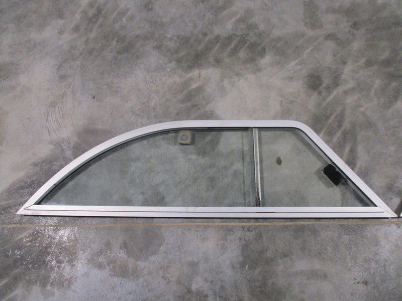 1973 StarCraft Chieftan 18' I/O Boat Side Window Set 48" Long